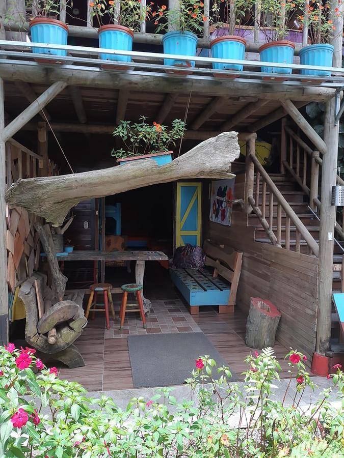 Wood House Hostel La Fortuna Exterior photo